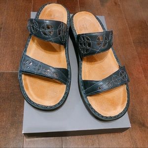 Naot Sandals